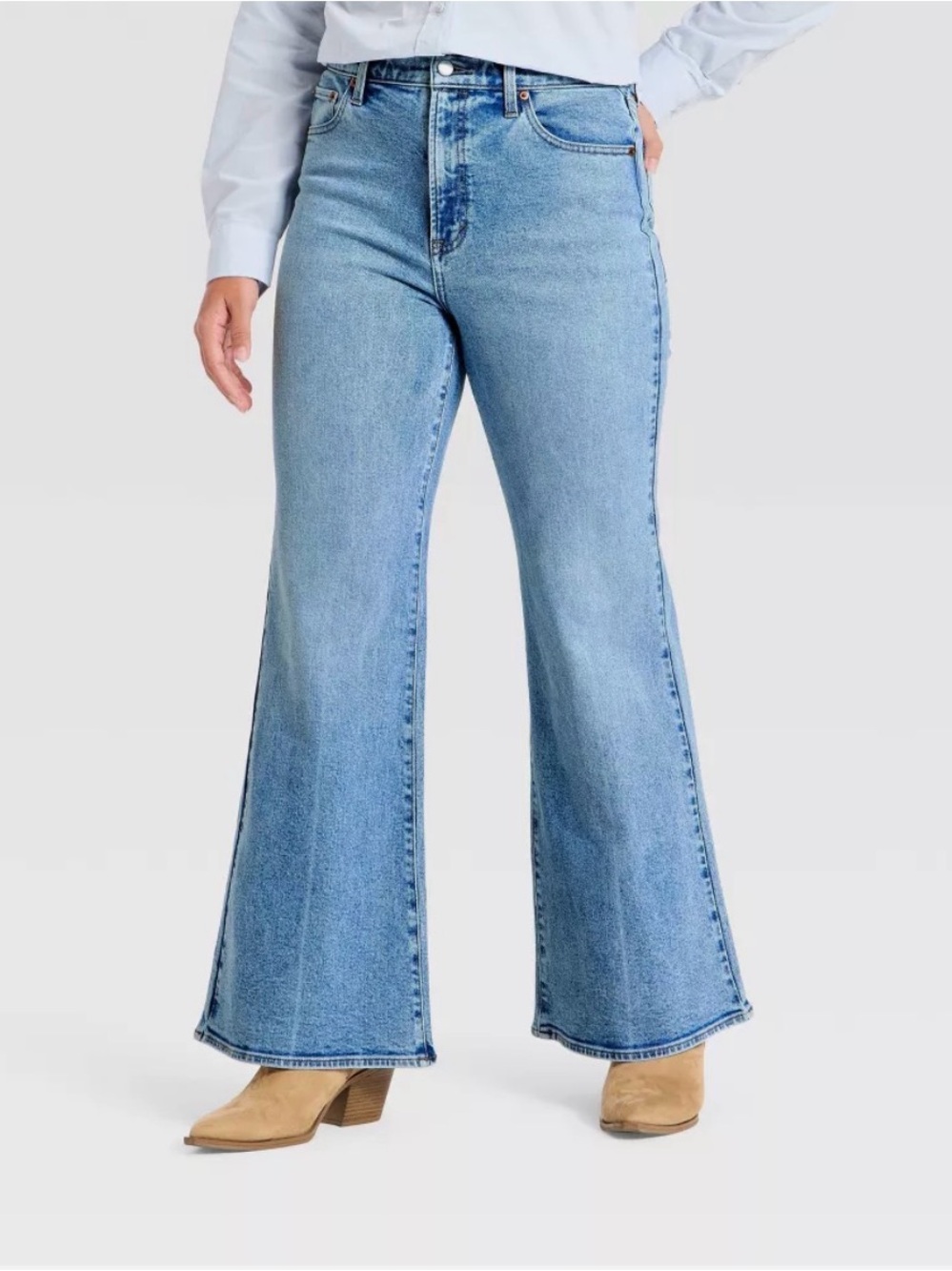 Women Highest-Rise 70 Flare Jeans - Universal